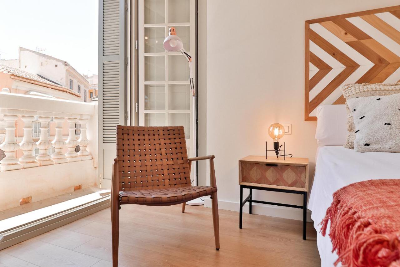 C74 - Marvelous 3 Bedroom Apartment In Historical Málaga Exterior foto
