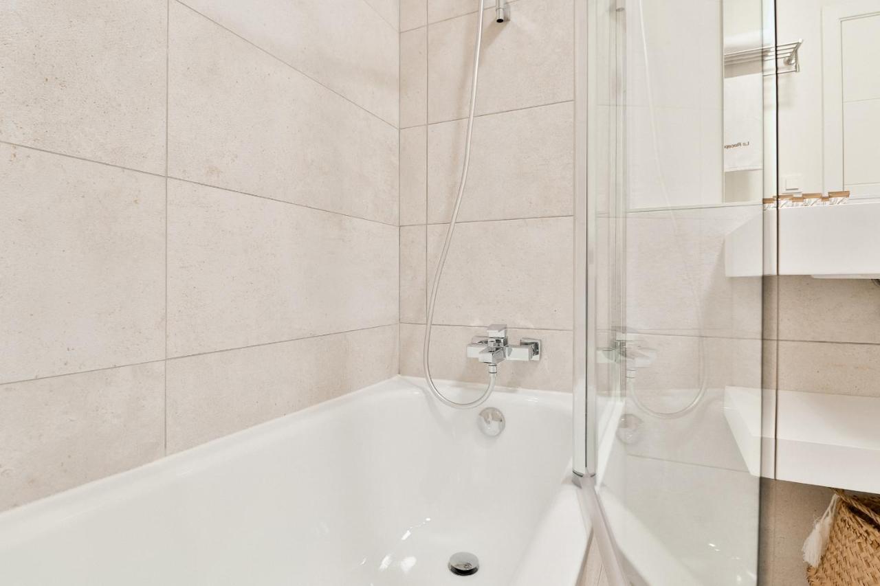 C74 - Marvelous 3 Bedroom Apartment In Historical Málaga Exterior foto